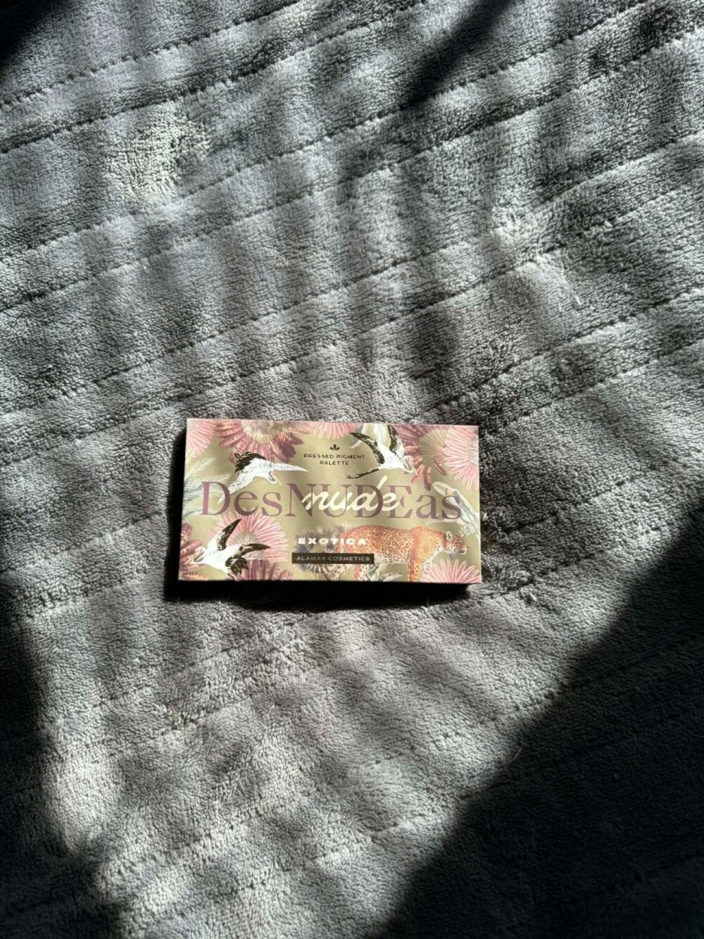 Alamar Cosmetics DesNudeAs Eyeshadow Pallet